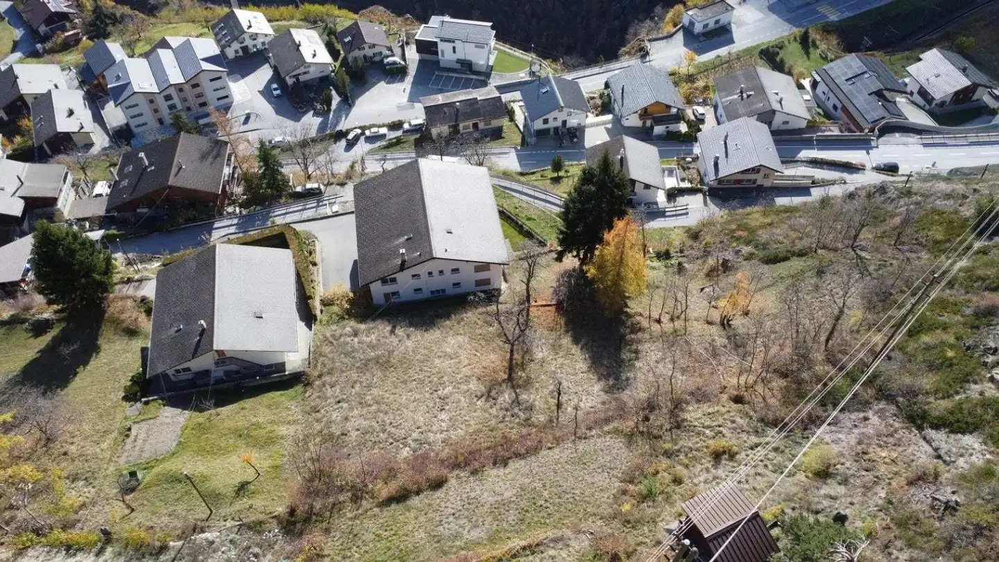 Constructible plot for sale - 3922 Stalden VS - Photo 2