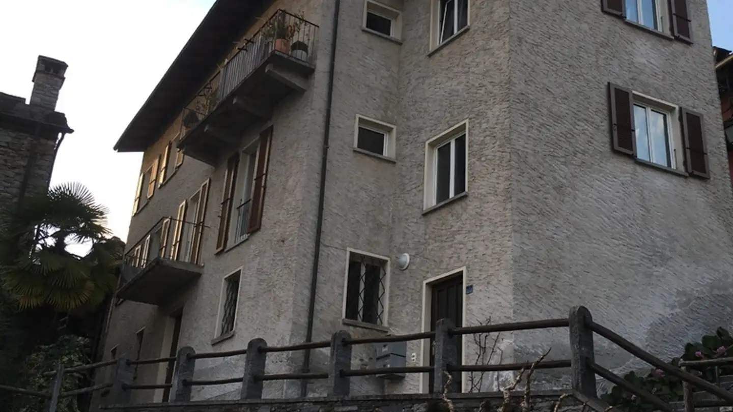 Wohnung mieten - Salita Sassello 1, 6645 Brione sopra Minusio