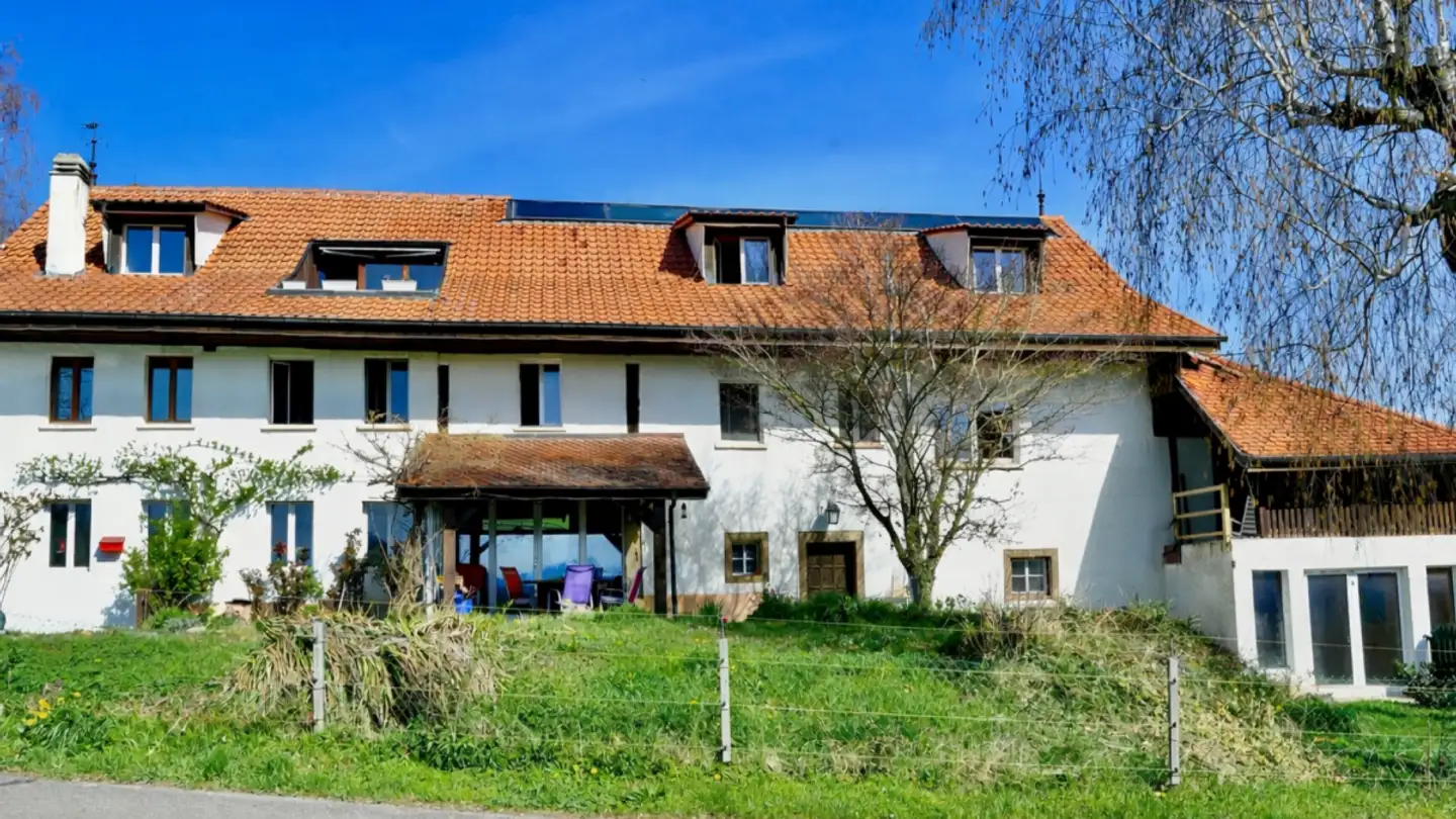 Bauernhof kaufen - 1528 Surpierre