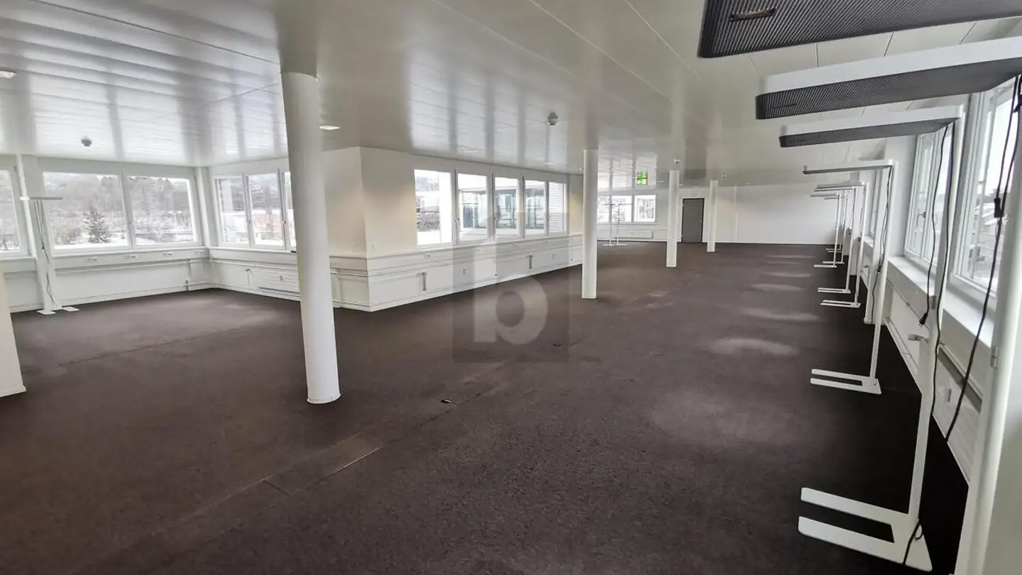 Bureau à louer - 4133 Pratteln - Photo 2