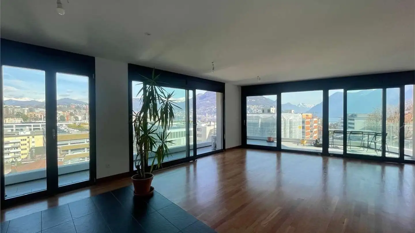 Appartamento in affitto - Via Franco Zorzi 15, 6900 Paradiso - Foto 2