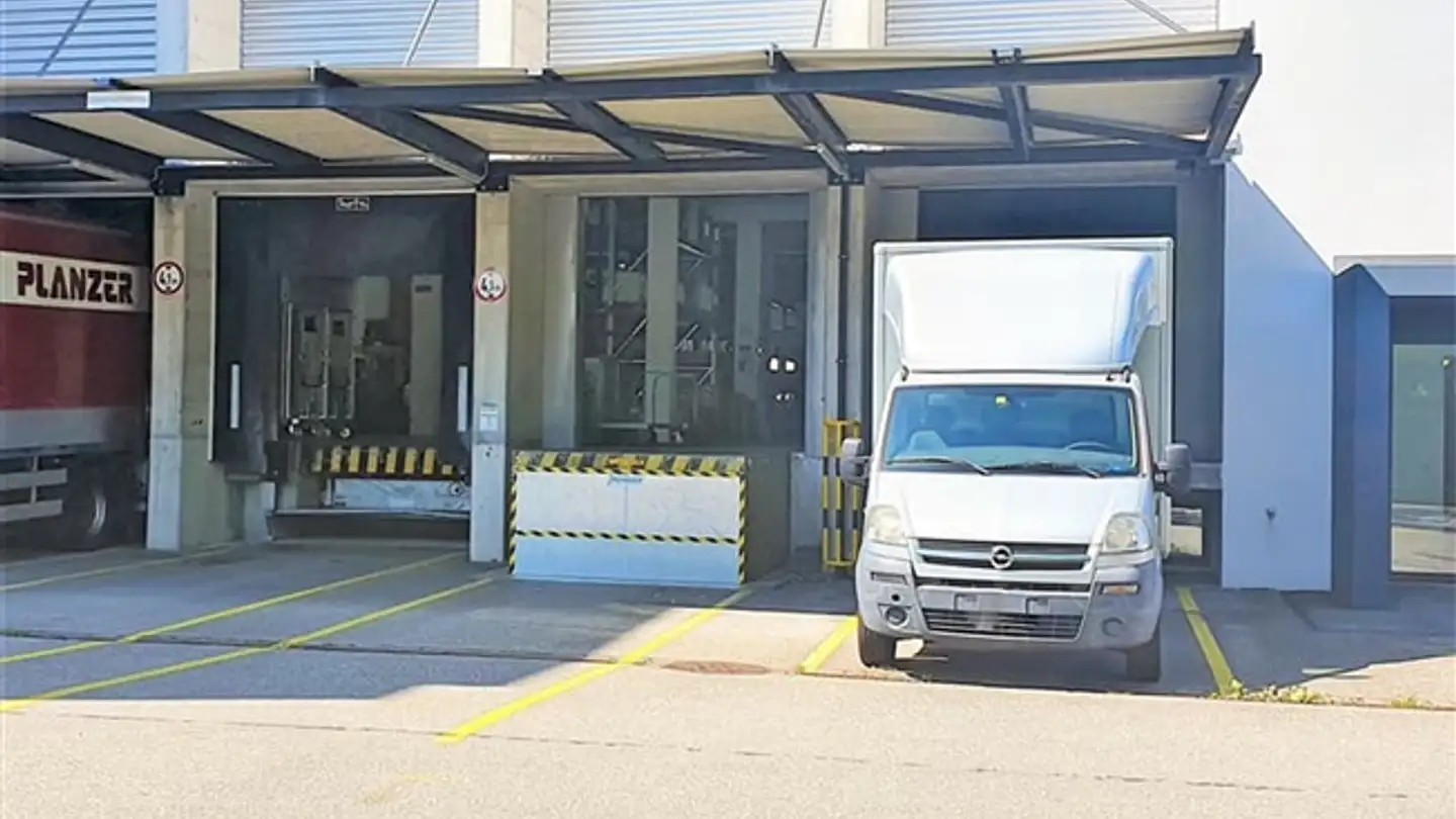 Apartment for rent - Grabenstrasse 1, 8606 Nänikon - Photo 2