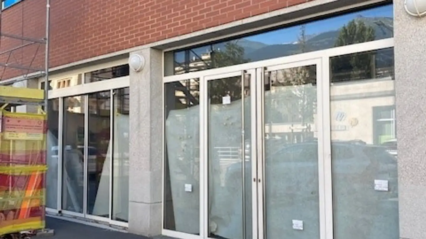 Commerciale in affitto - Place De La Gare 10, 3960 Sierre