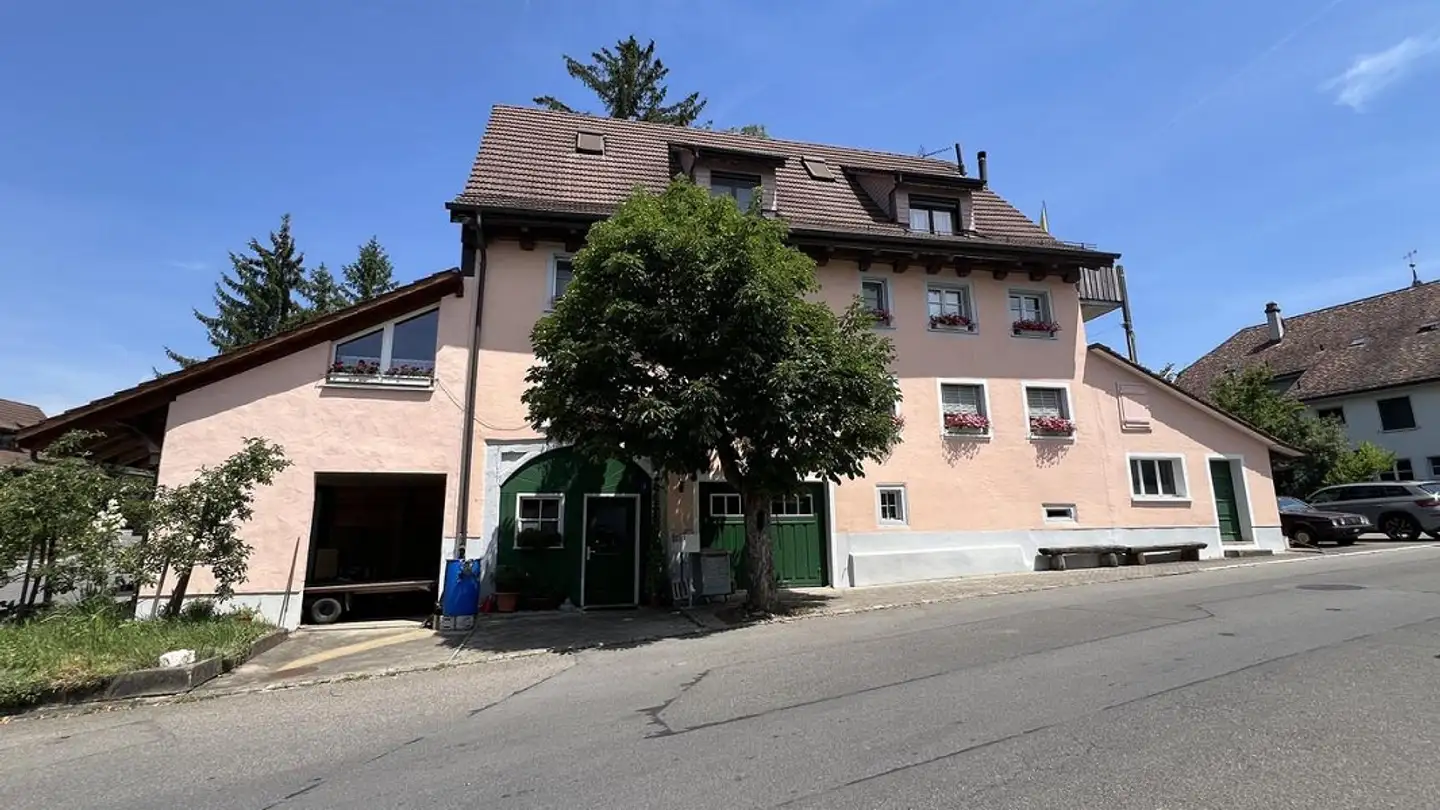 Mehrfamilienhaus kaufen - Schulstrasse 1, 8216 Oberhallau