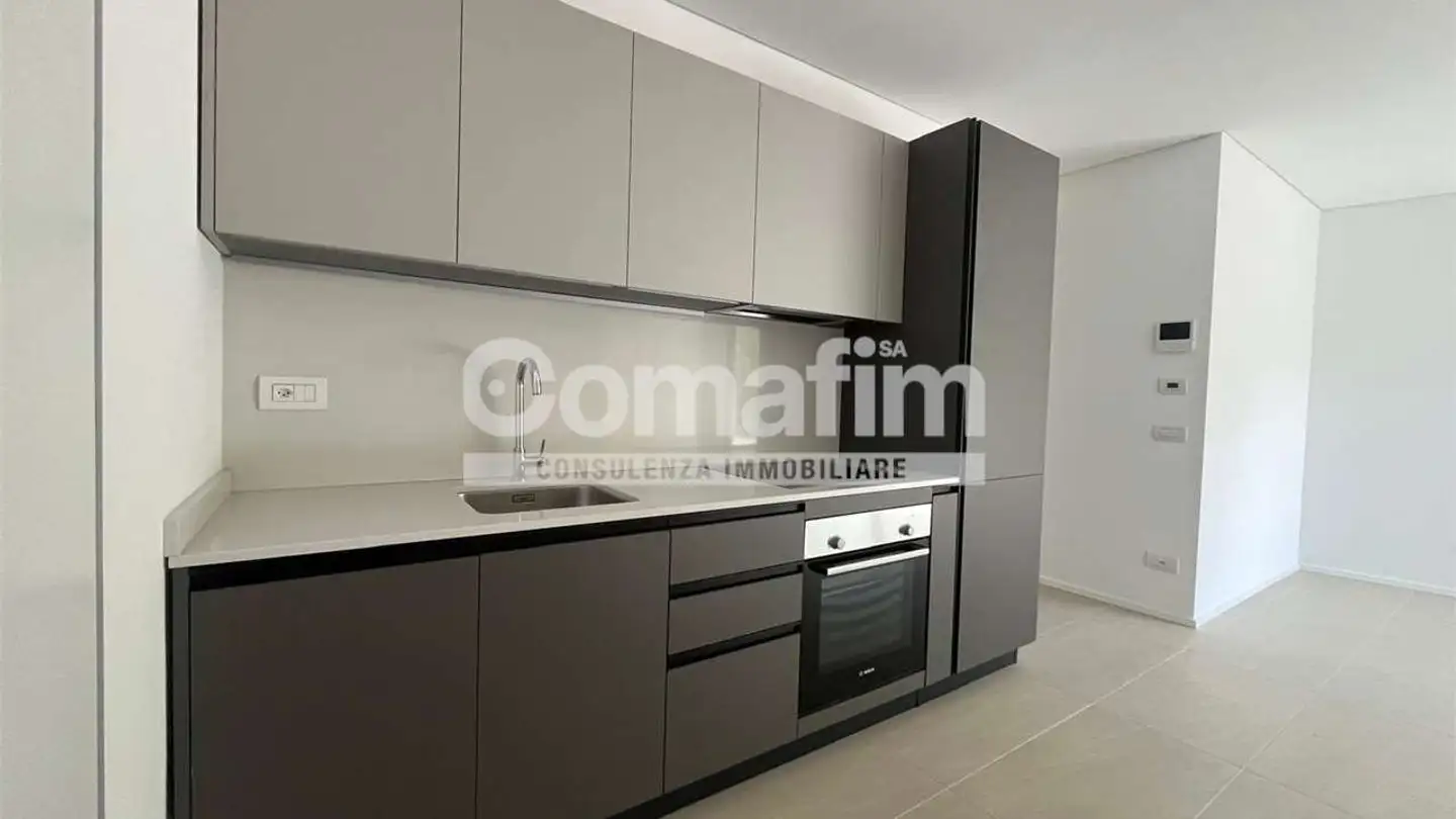 Wohnung mieten - Via Belvedere, 6952 Canobbio