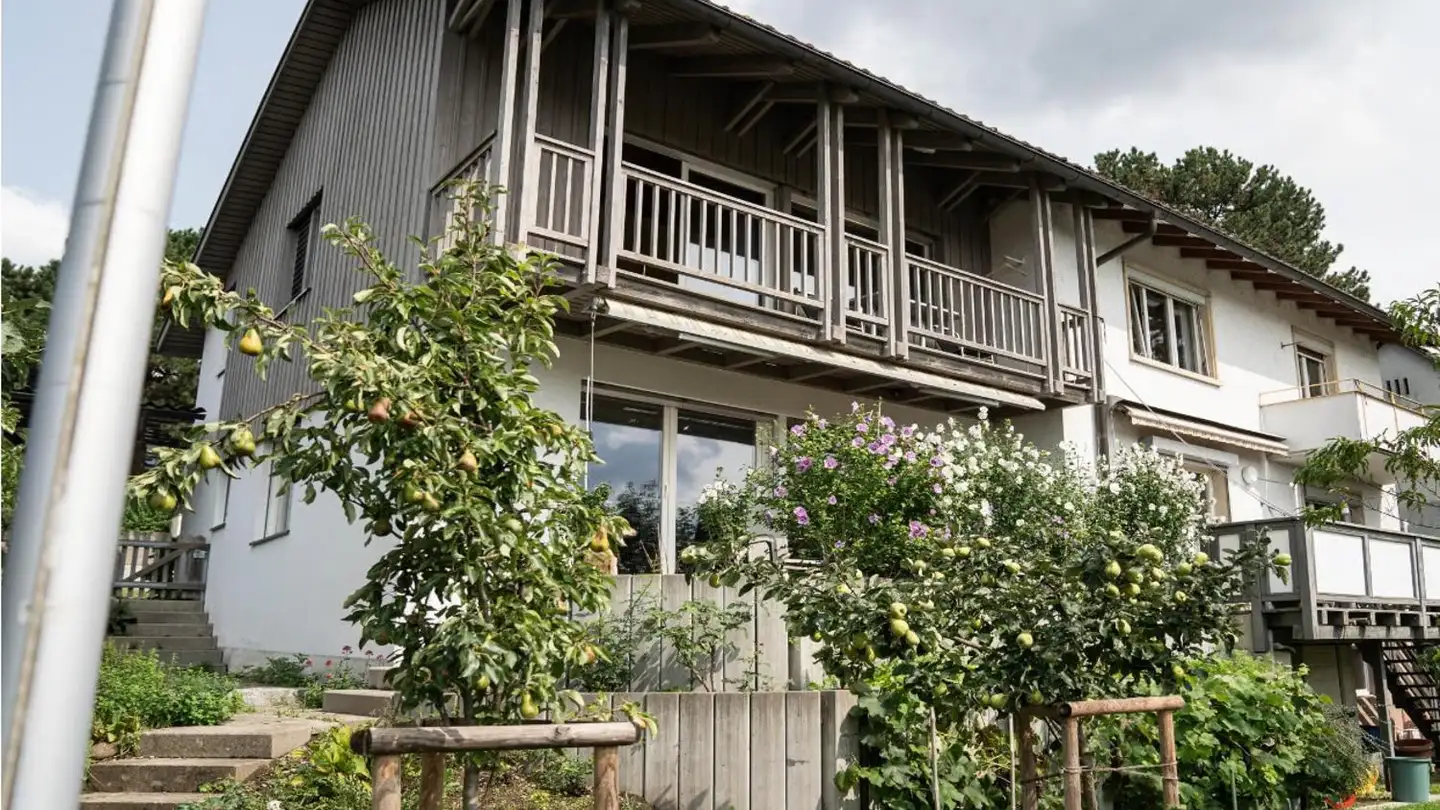 Casa bifamiliare in affitto - Tödistrasse 10, 8330 Pfäffikon ZH