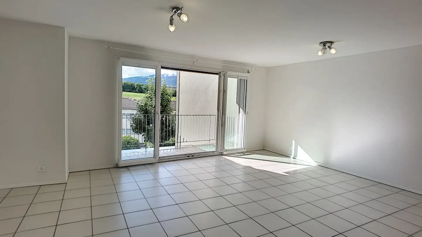 Apartment for rent - Rue Des Remparts 4, 1350 Orbe - Photo 2