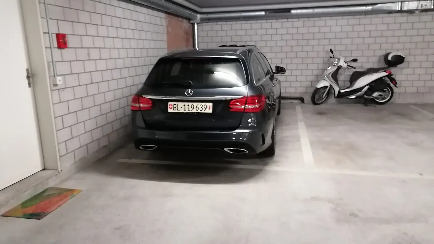 Garage individuel à louer - Dalbenweg 2, 4416 Bubendorf