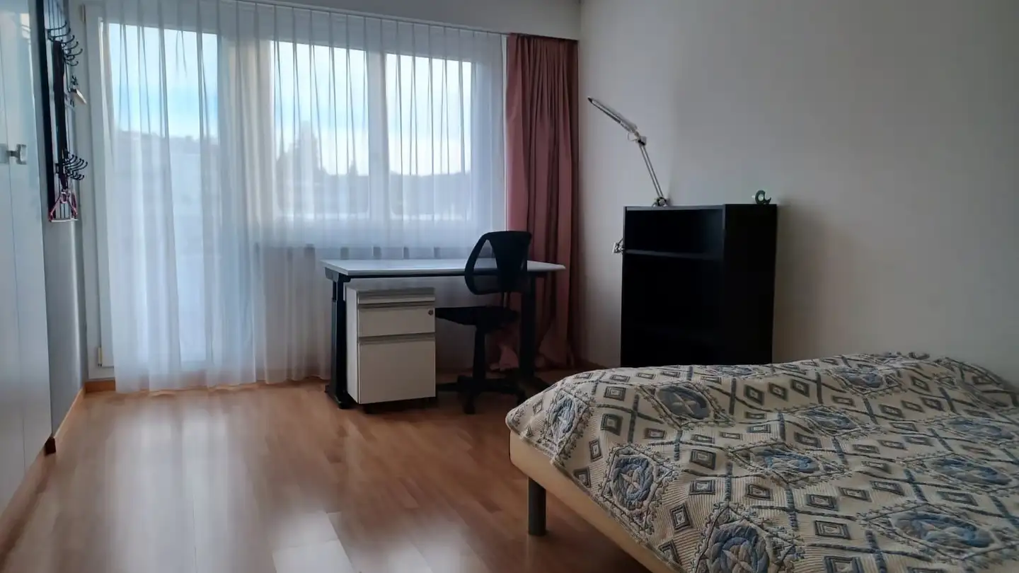 Chambre à louer - Luzernerstrasse, 6043 Adligenswil