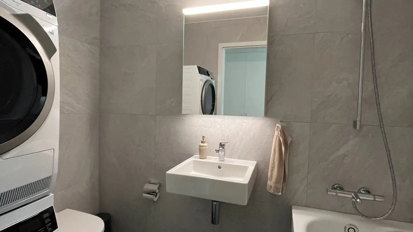 Apartment for rent - Chemin Des Cèdres, 1022 Chavannes-près-Renens - Photo 3