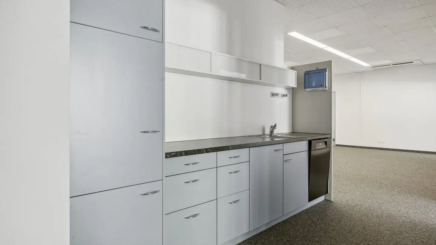 Office space for rent - Bernstrasse 388, 8953 Dietikon - Photo 3