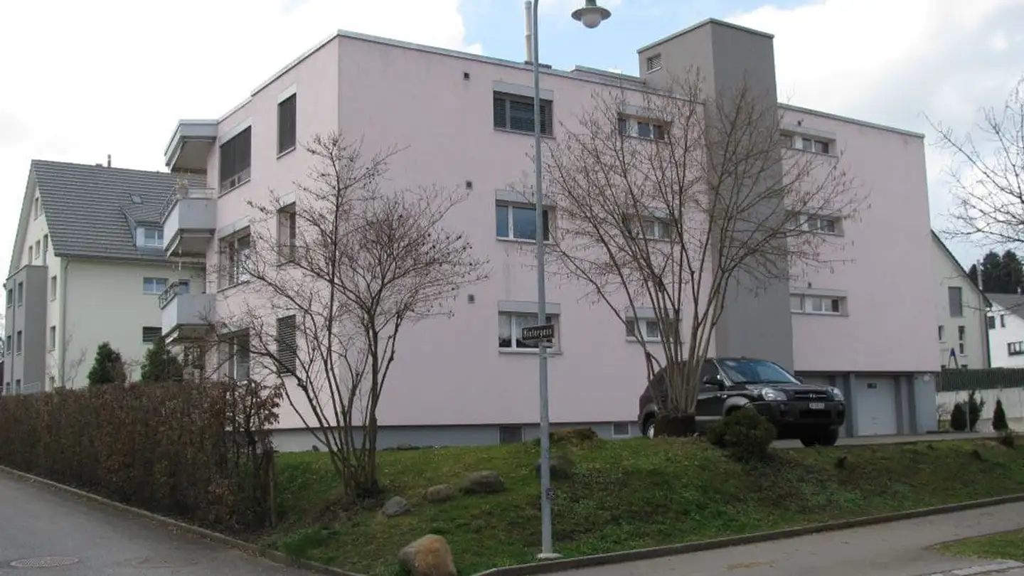 Appartamento in affitto - In Der Gass 17, 8627 Grüningen