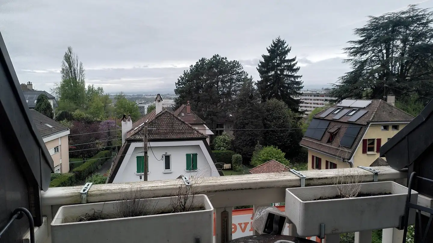 Apartment for rent - 1008 Jouxtens-Mézery - Photo 2