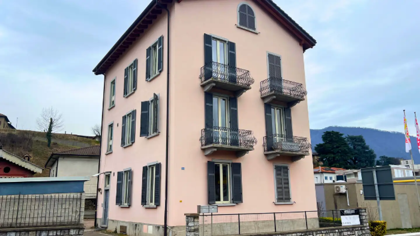 Immeuble résidentiel à vendre - 6828 Balerna