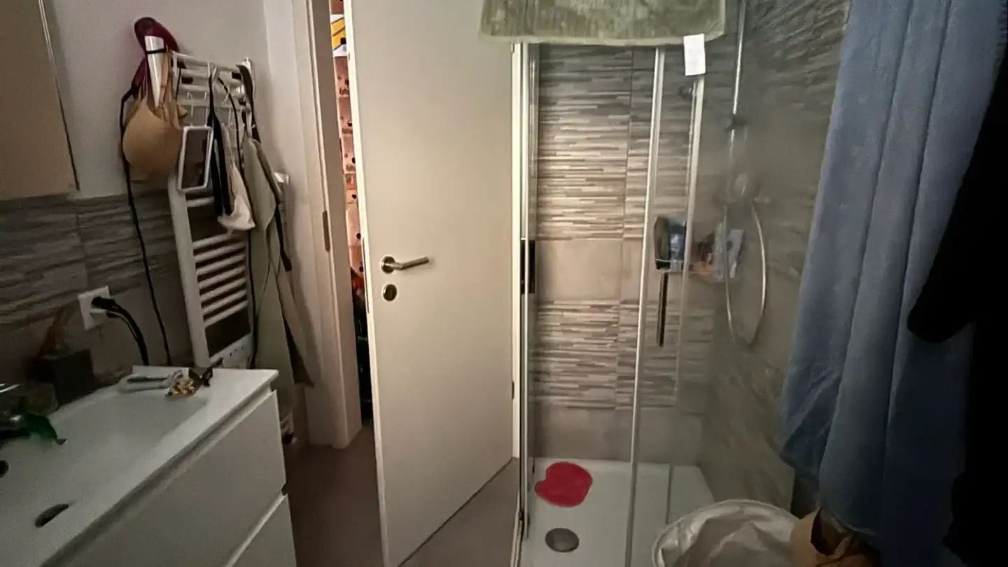 Appartement à louer - 6557 Cama - Photo 2