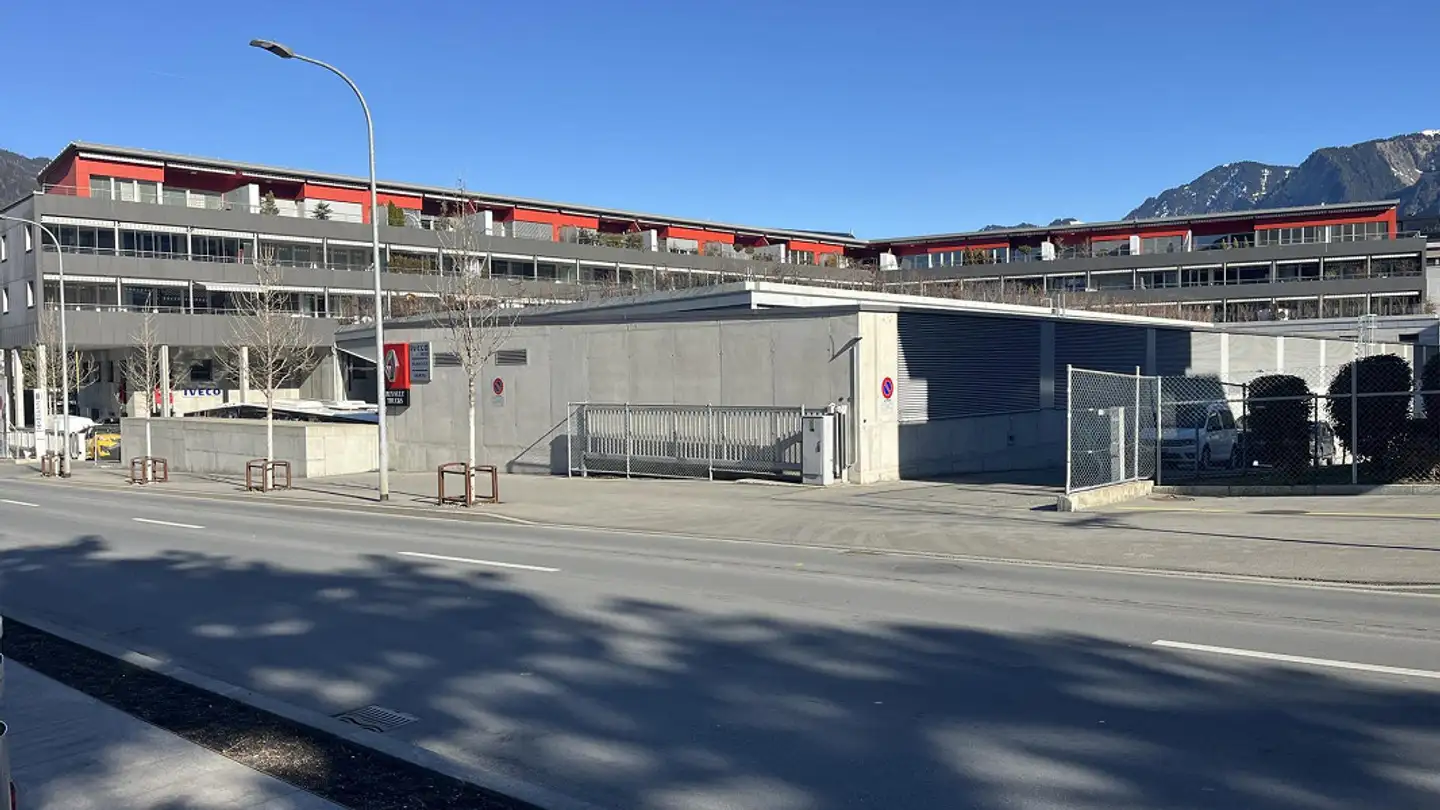 Place de parking souterraine à louer - Scalettastrasse 7, 7000 Chur - Photo 3