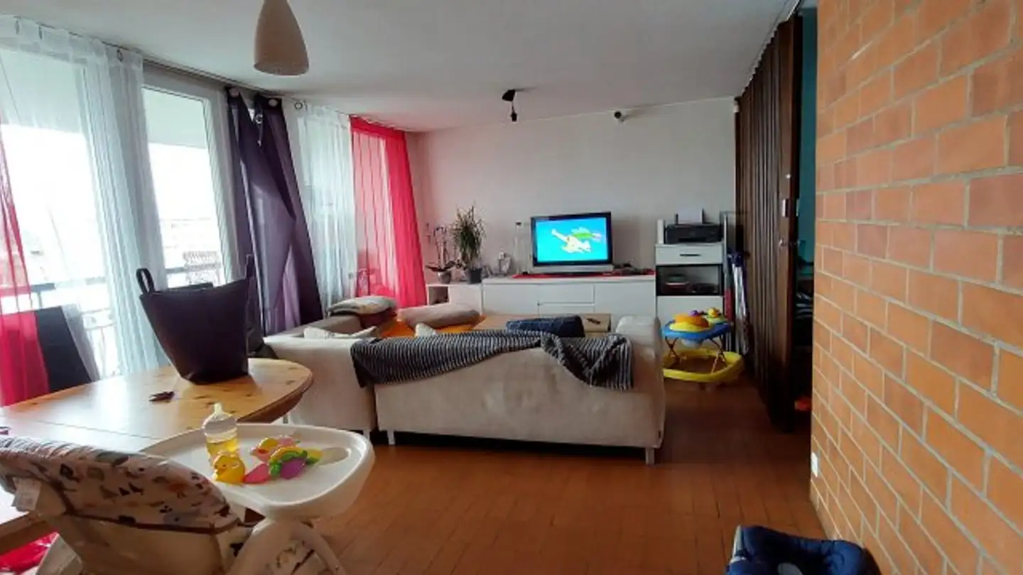 Apartment for rent - Rue Du Bois-Noir, 2300 La Chaux-de-Fonds - Photo 2