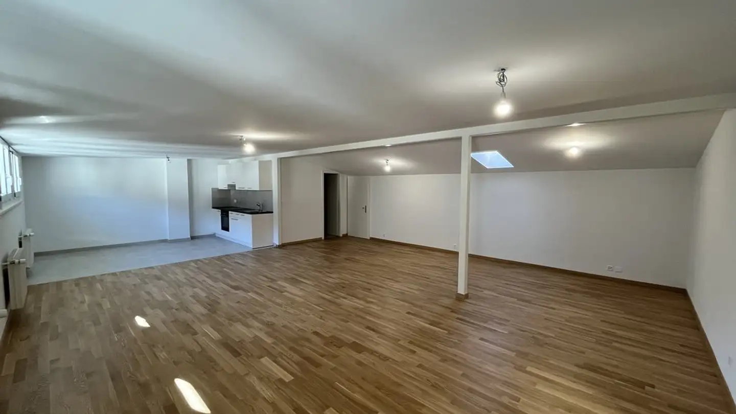 Apartment for rent - Avenue De La Gare 10, 1920 Martigny - Photo 2