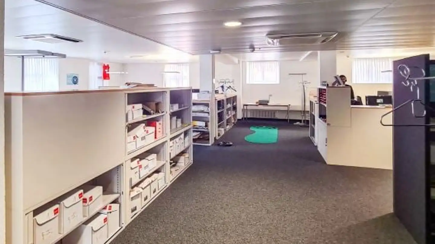 Spazio ufficio in affitto - Untere Bahnhofstrasse 28, 8640 Rapperswil SG - Photo 3