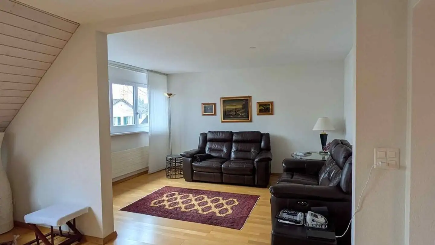 Duplex à louer - Neuackerstrasse 57, 8125 Zollikerberg