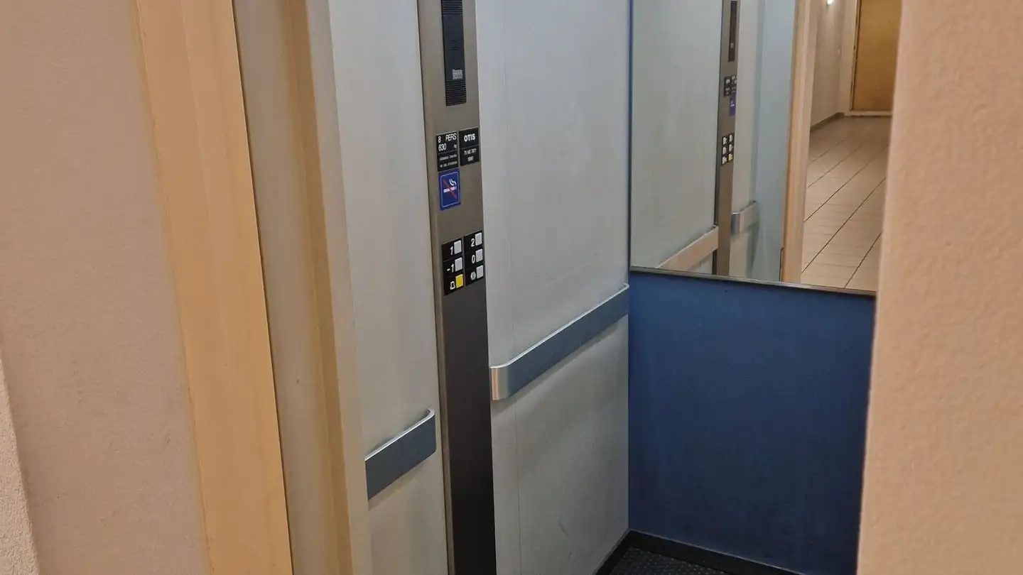 Spazio ufficio in affitto - Rue Du Centre 9, 1772 Grolley - Photo 3