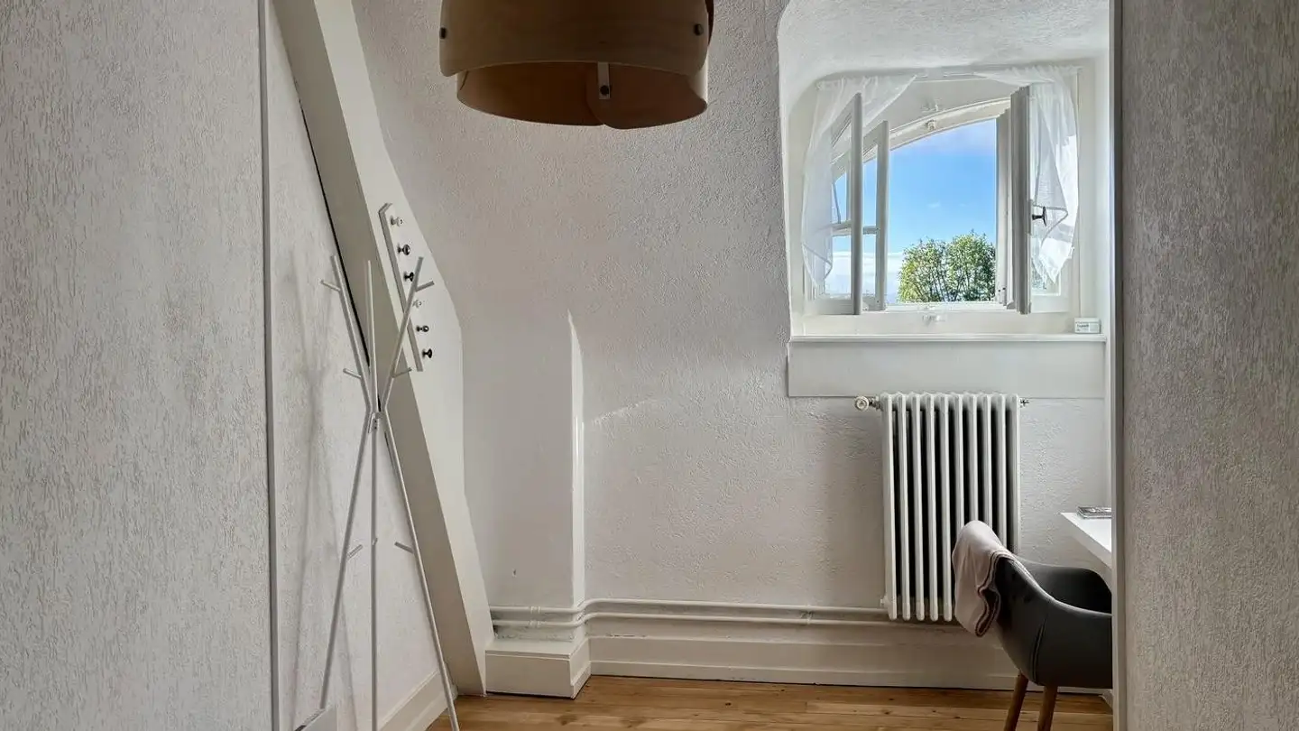 Single room for rent - Rue Abram-Louis-Breguet 14, 2000 Neuchâtel