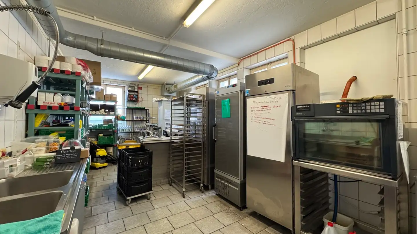 Commercial for rent - Bahnhofstrasse, 5300 Turgi - Photo 4