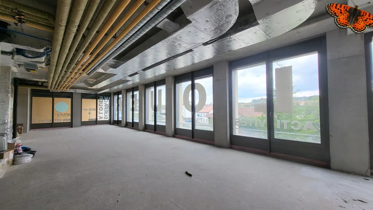 Office space for rent - Rue Des Comtes, 1680 Romont FR - Photo 2