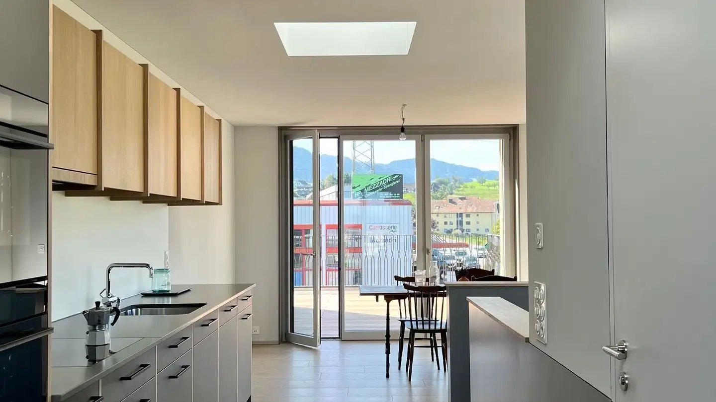 Maisonette mieten - Fälmisstrasse 3b, 8833 Samstagern - Foto 2