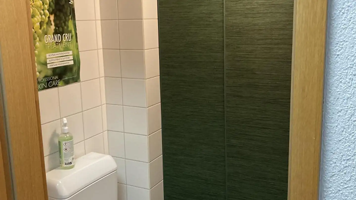 Mixed-use building for rent - Austrasse 2, 3114 Wichtrach - Photo 3