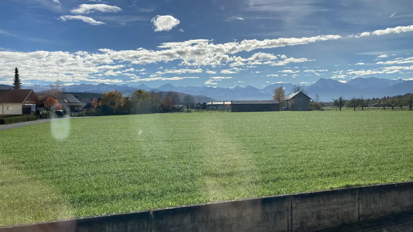 Mixed-use building for rent - Austrasse 2, 3114 Wichtrach