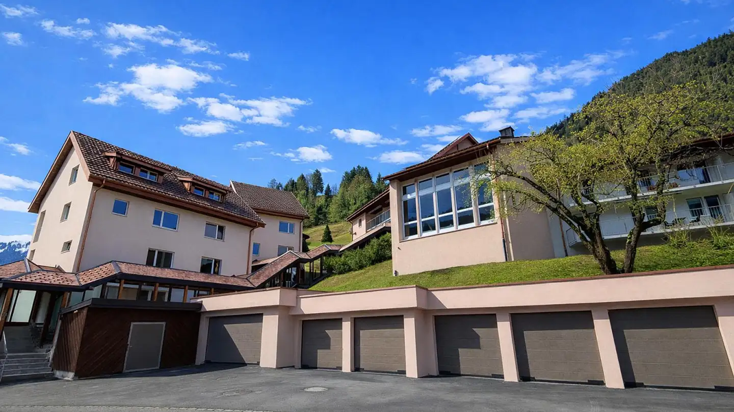 Mehrfamilienhaus kaufen - Madrusstrasse 23, 7317 Valens - Foto 2