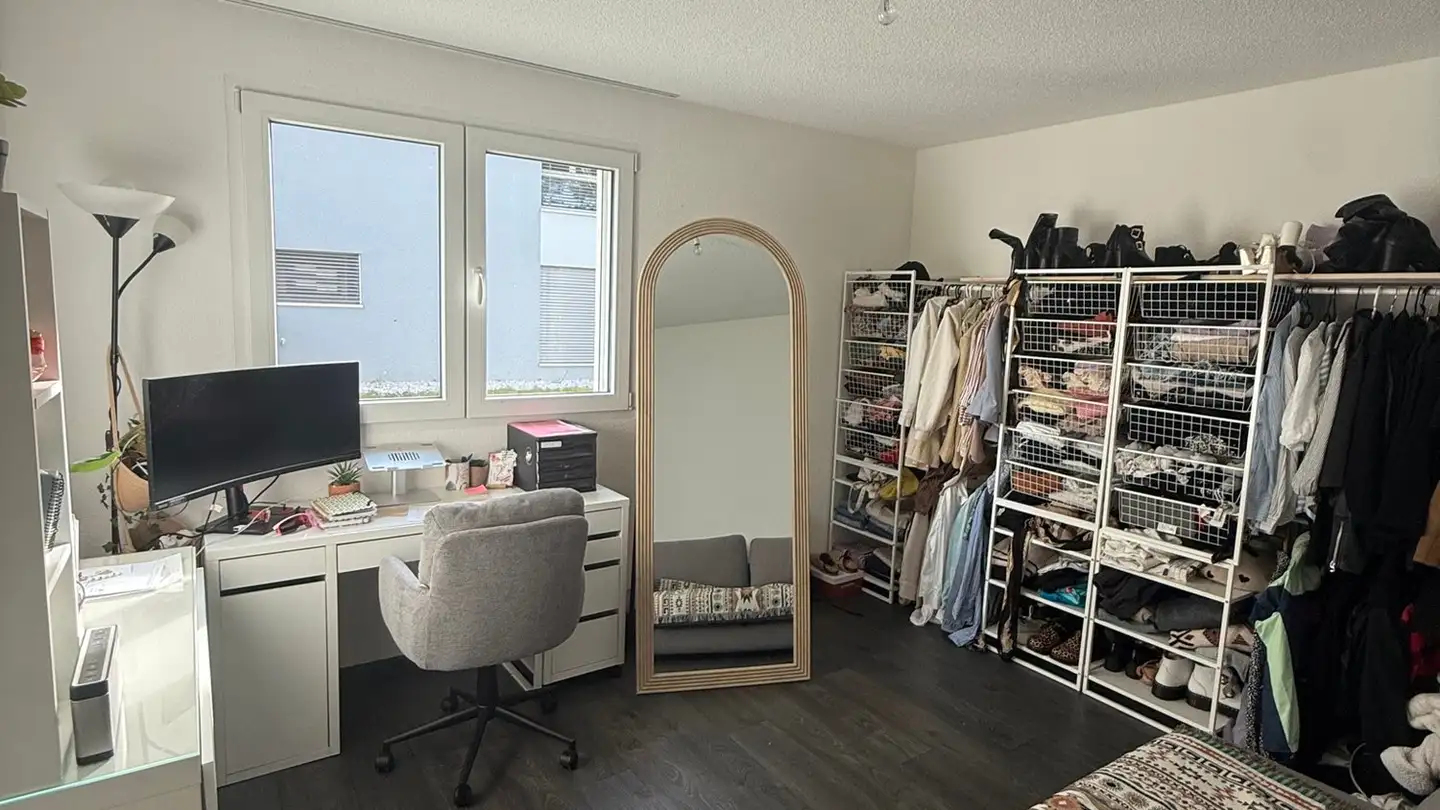 Apartment for rent - 1589 Chabrey - Photo 2