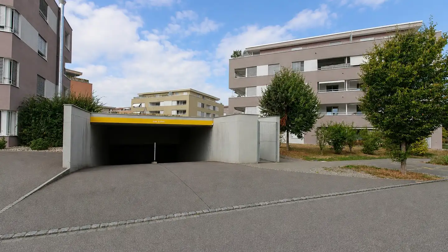Tiefgaragenstellplatz kaufen - Parkstrasse 6, 5036 Oberentfelden - Foto 3