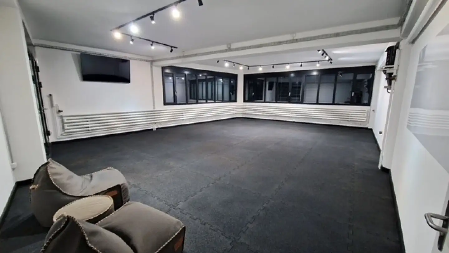 Workshop for rent - Wülflingerstrasse, 8408 Winterthur