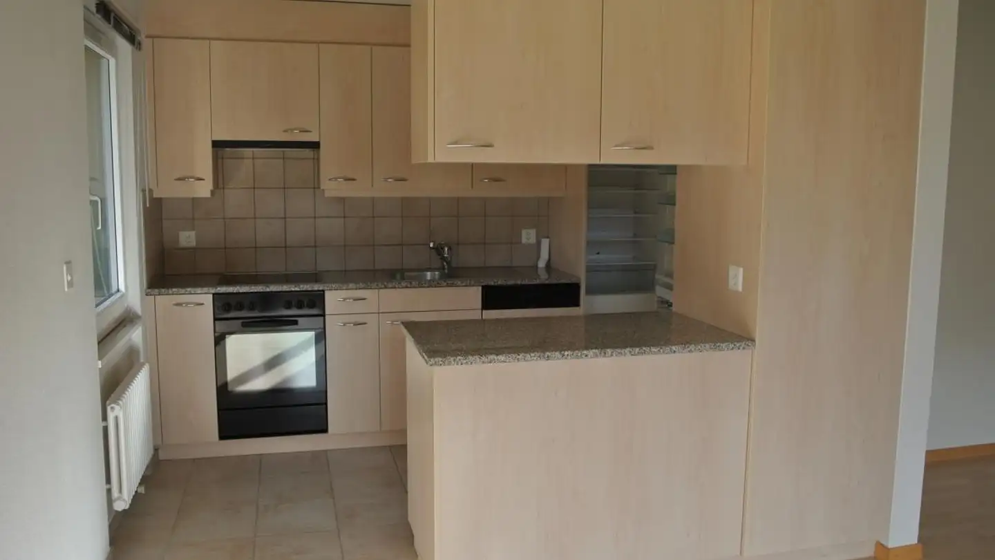 Apartment for rent - Fronalpstrasse 2, 8752 Näfels - Photo 2