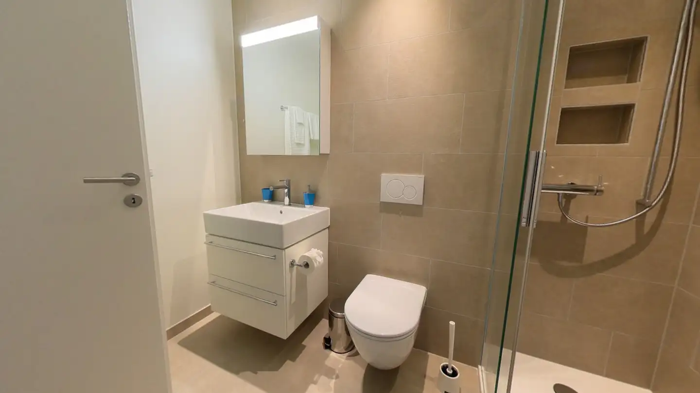 Appartement meublé à louer - Place Pury 13, 2000 Neuchâtel - Photo 4