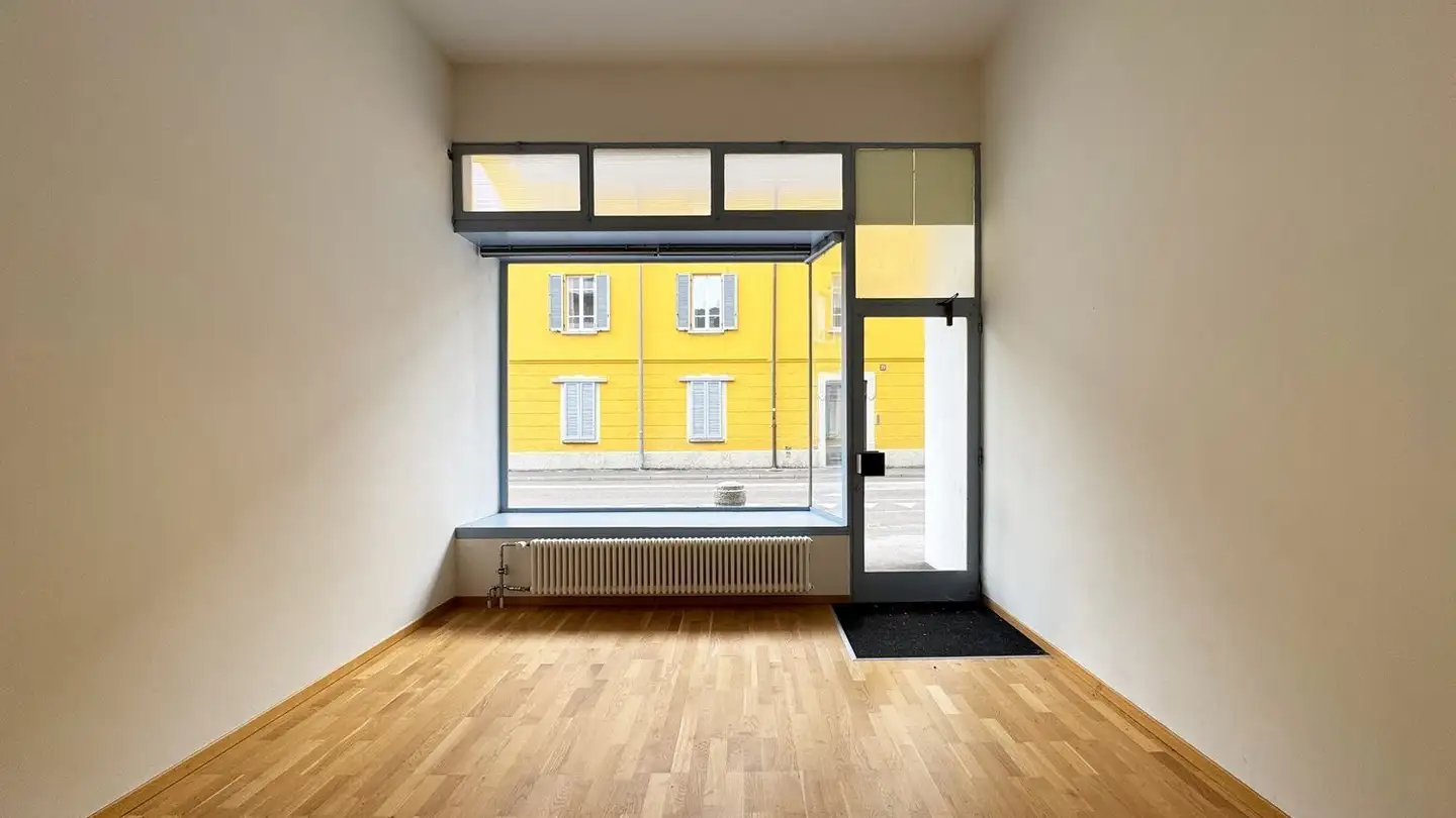 Spazio ufficio in affitto - Via Soldini 2a, 6830 Chiasso