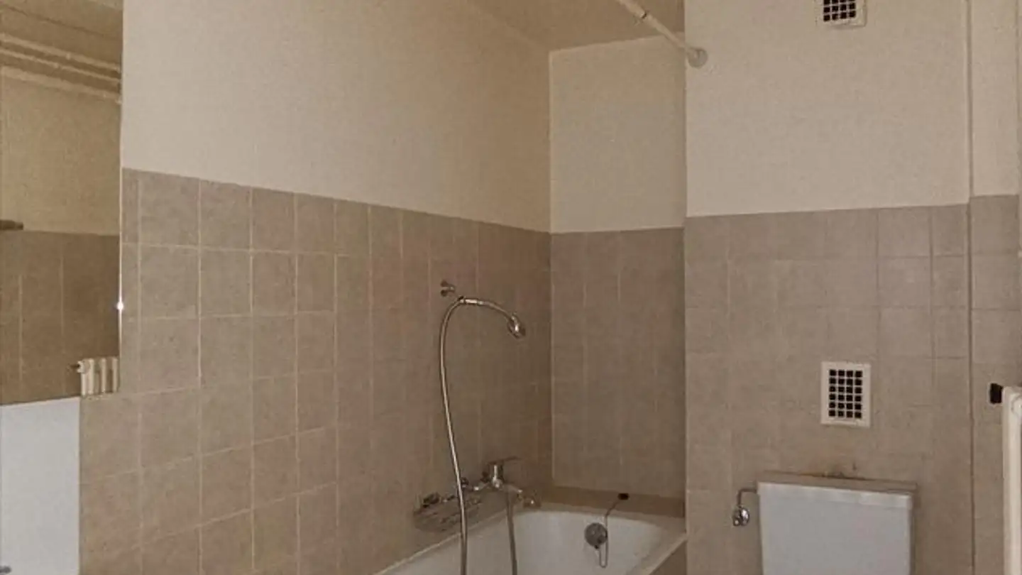 Wohnung mieten - Rue De L'écluse 66, 2000 Neuchâtel - Foto 3