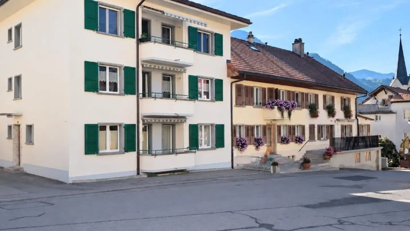 Residential building for sale - Place des Tilleuls 7, 1669 Albeuve