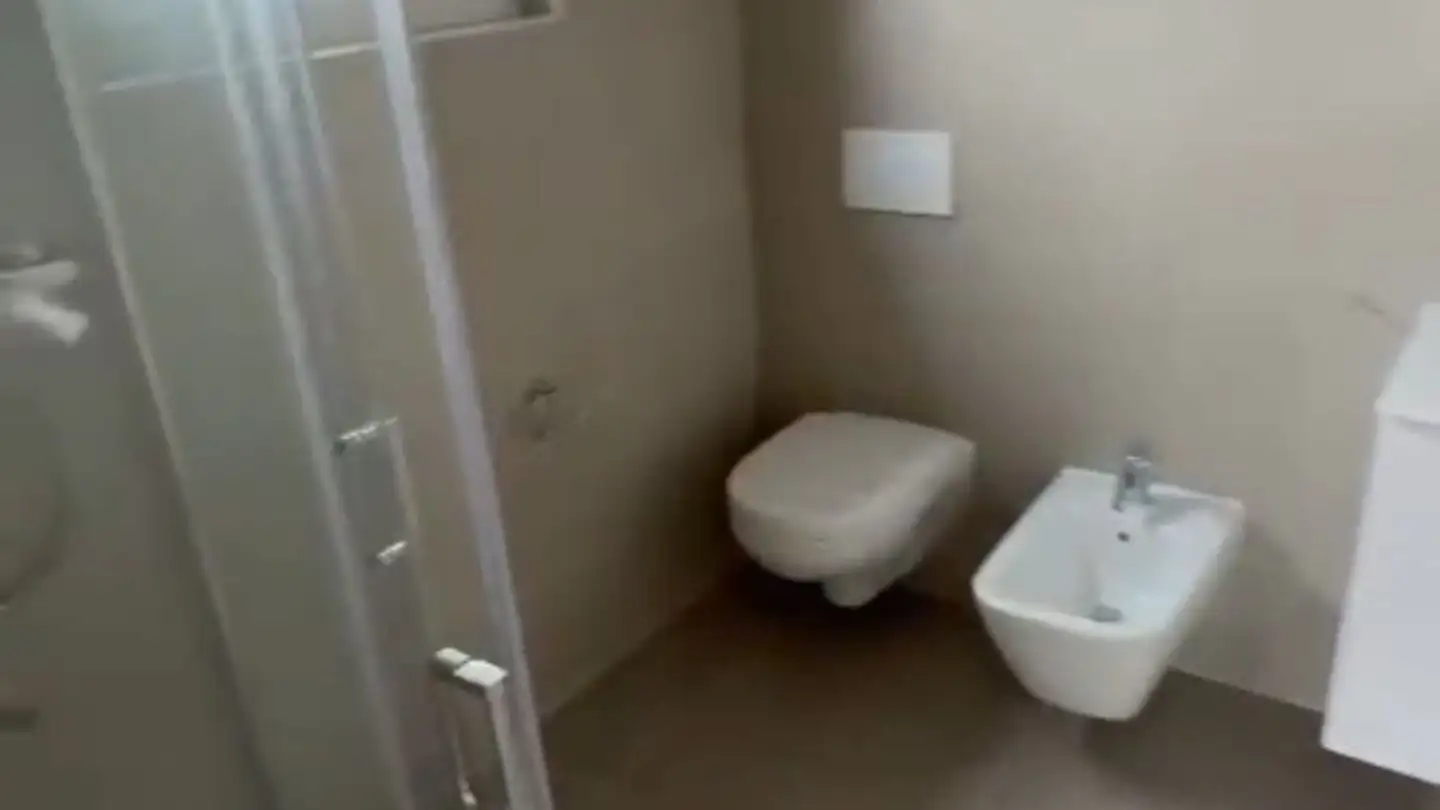 Appartement à louer - Viale C. Olgiati 29b, 6512 Giubiasco - Photo 2