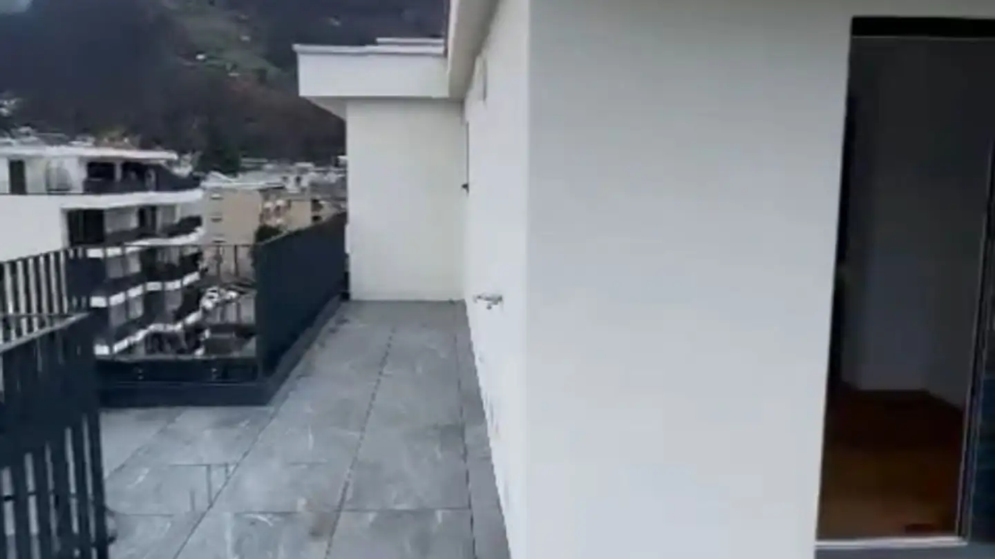 Appartement à louer - Viale C. Olgiati 29b, 6512 Giubiasco - Photo 4