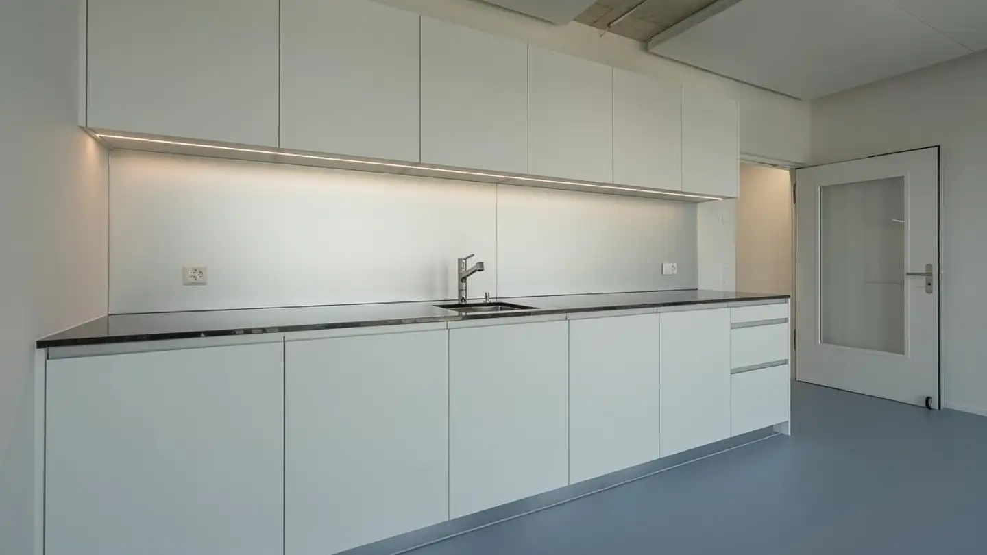 Spazio ufficio in affitto - Hohenrainstrasse 24, 4133 Pratteln - Foto 4