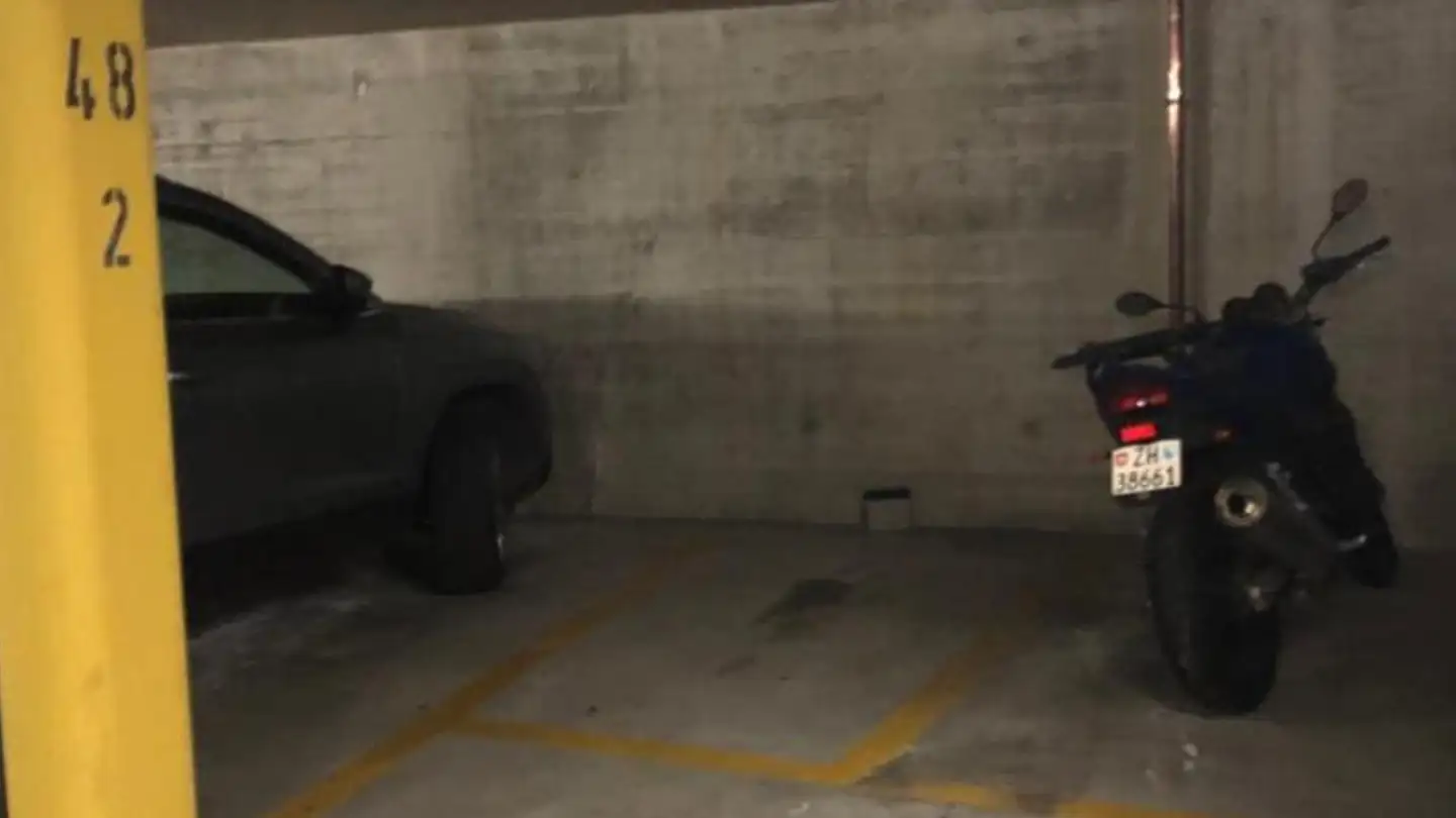 Parcheggio interno per moto in affitto - Wallisellerstrasse 161, 8152 Opfikon - Foto 4