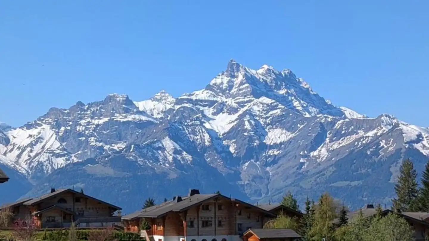 Appartement à louer - Les Rochegrises 11, 1884 Villars-sur-Ollon - Photo 2