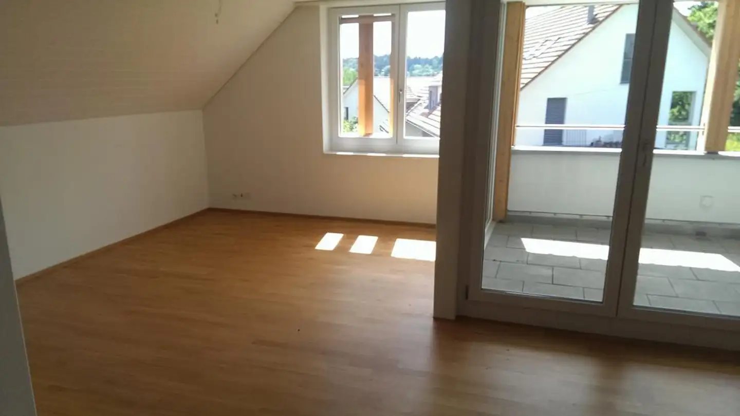 Wohnung mieten - Usterstrasse 31a, 8308 Illnau - Foto 2
