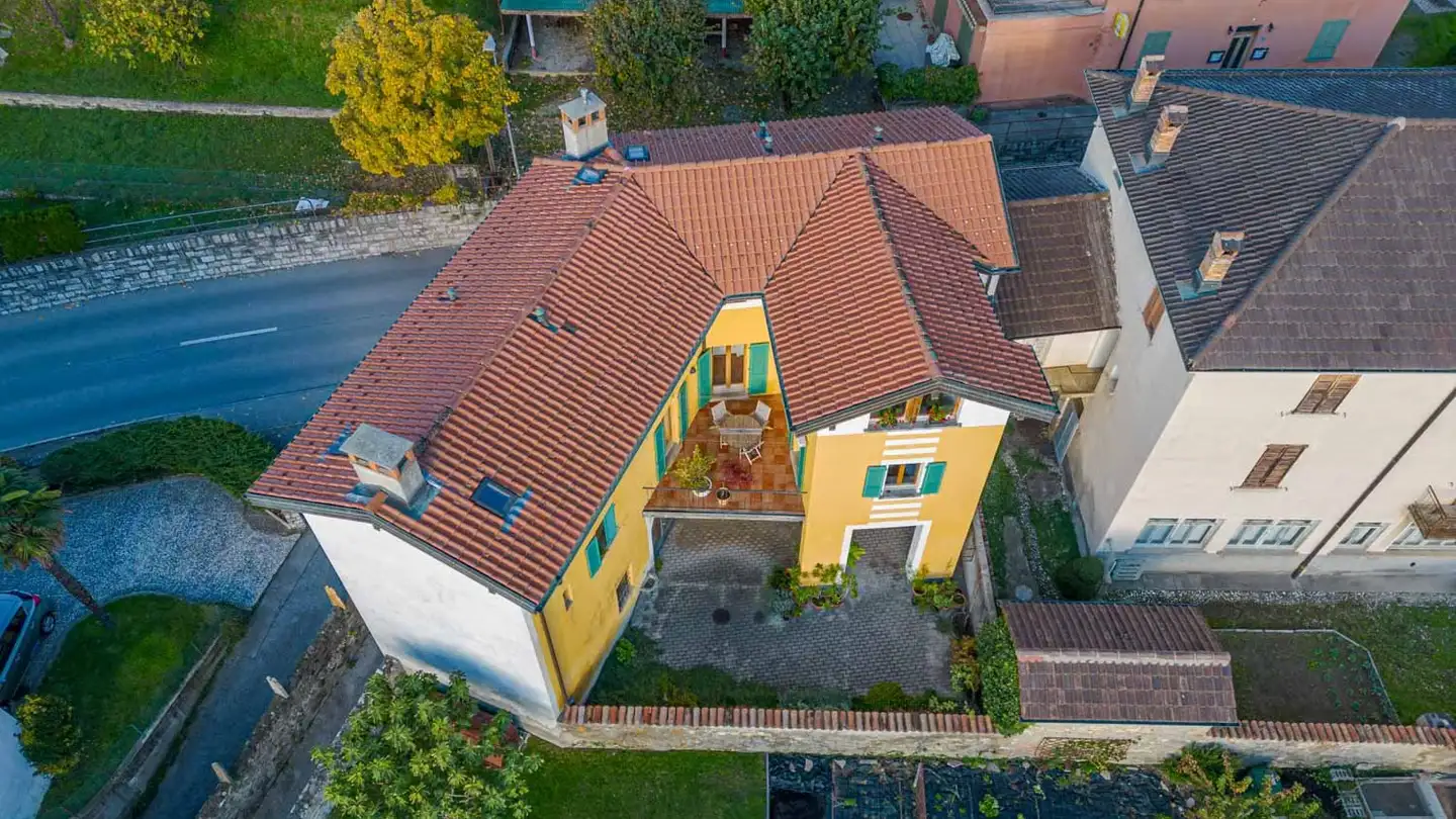 Casa bifamiliare in vendita - Vicolo Canturio, 6834 Morbio Inferiore - Foto 2