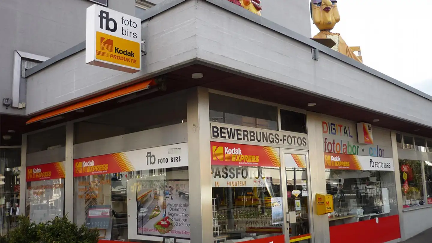 Commercial for rent - Hauptstrasse 91, 4147 Aesch BL