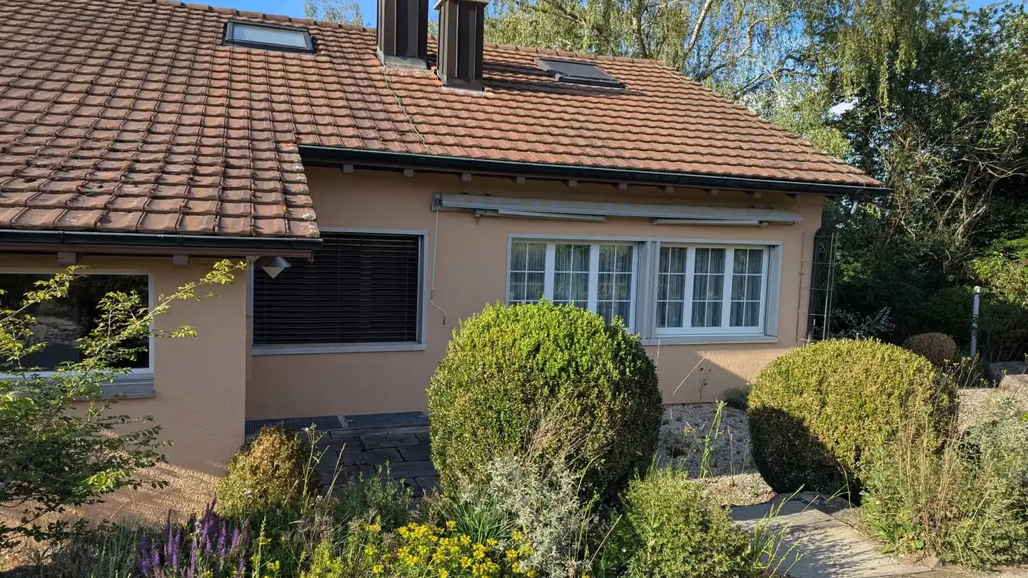 Einfamilienhaus mieten - Haslistrasse 6, 8187 Weiach