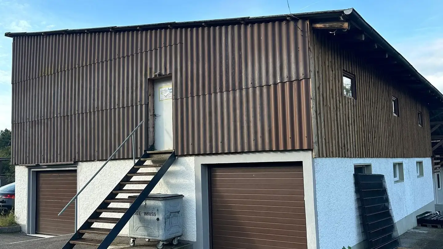 Storage space for rent - 8330 Pfäffikon ZH
